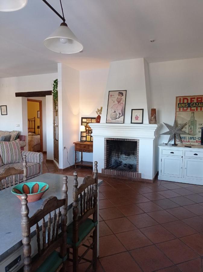 Casa Rural La Vega Cazalla de la Sierra Luaran gambar